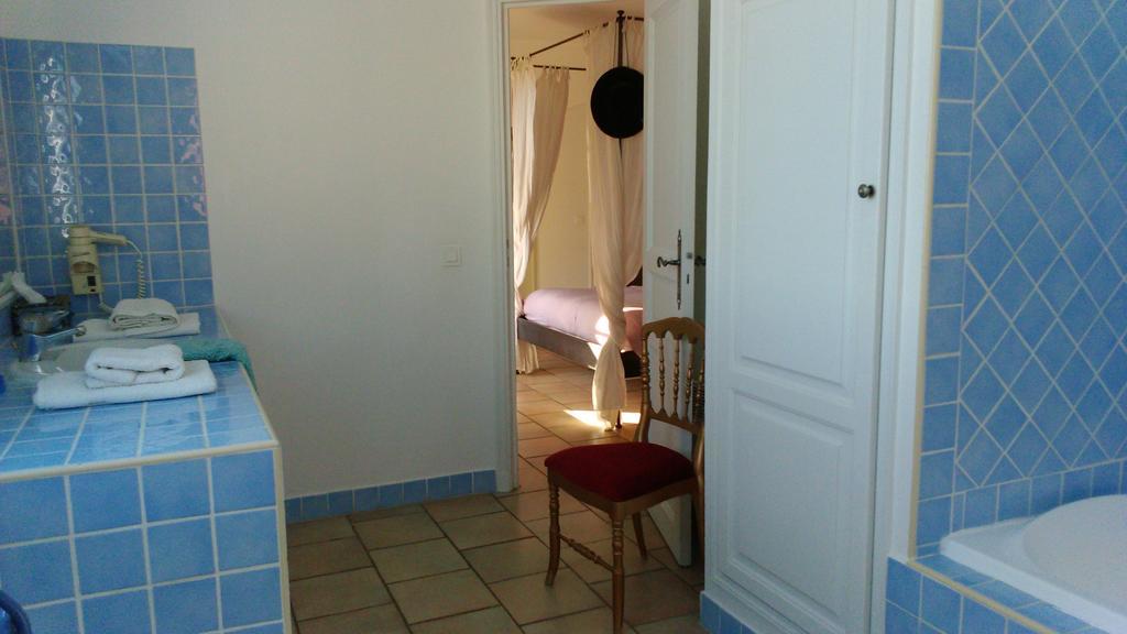 Mavilla Akwaba Sainte-Maxime Esterno foto
